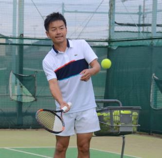 テニス探求塾代表